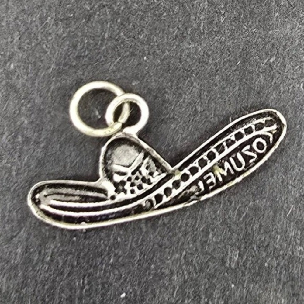 Sombrero Charm Cozumel Mexico Souvenir OS Silver EXCELLENT Vintage Hat